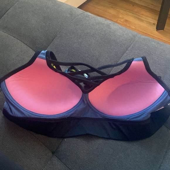 Pink Sports Bra - Picture 5 of 5